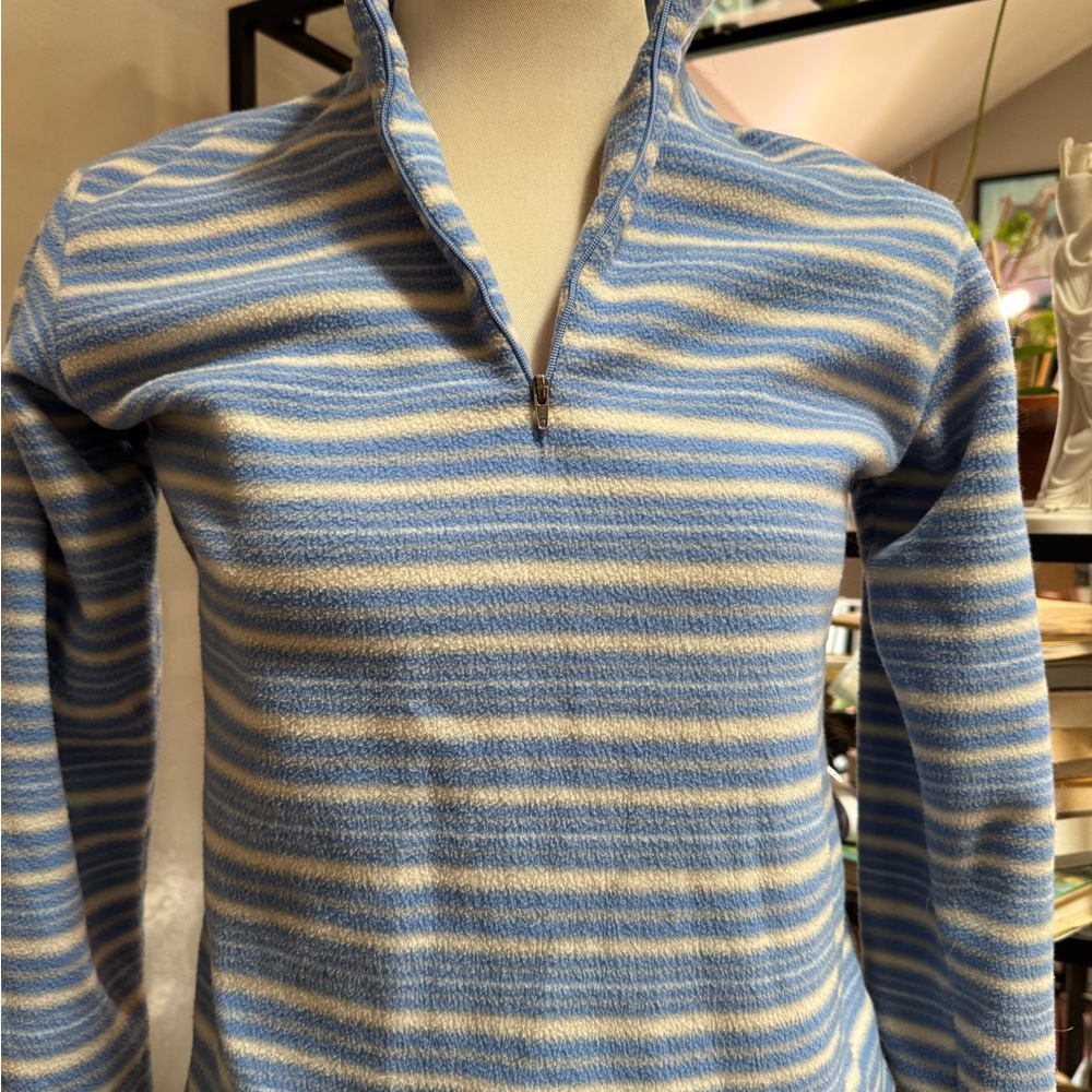 Patagonia Blue and Cream Striped Capilene Quarter-Zip Fleece Base Layer